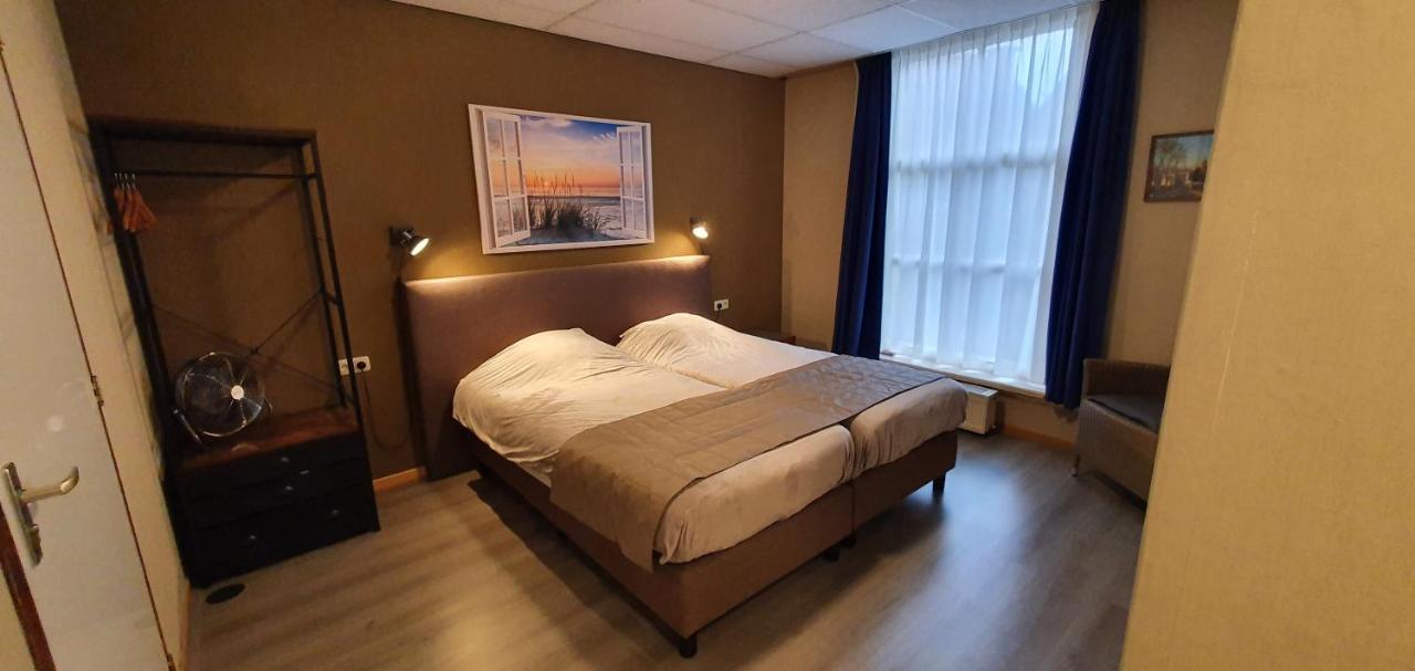 Hotel Restaurant 'T Heerenlogement هرلينجن المظهر الخارجي الصورة