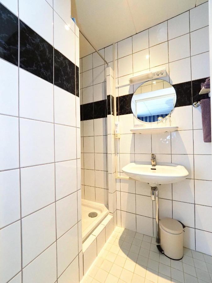 Hotel Restaurant 'T Heerenlogement هرلينجن المظهر الخارجي الصورة